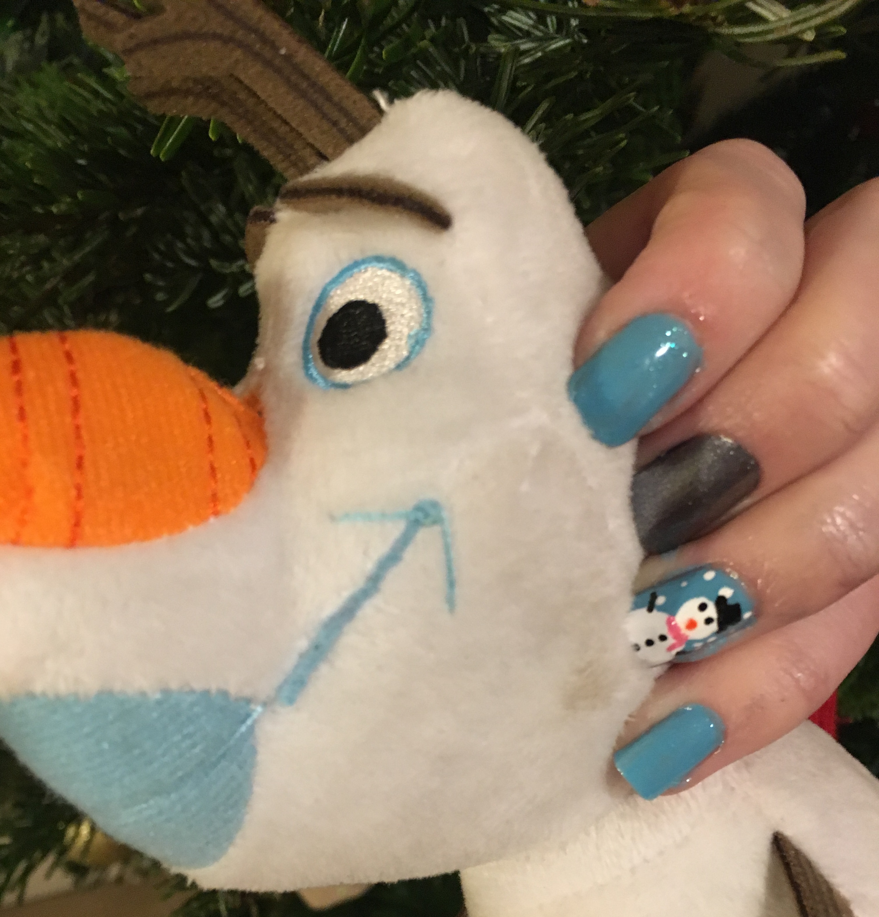 Ready for Christmas yet? Try out this super cool snowman
