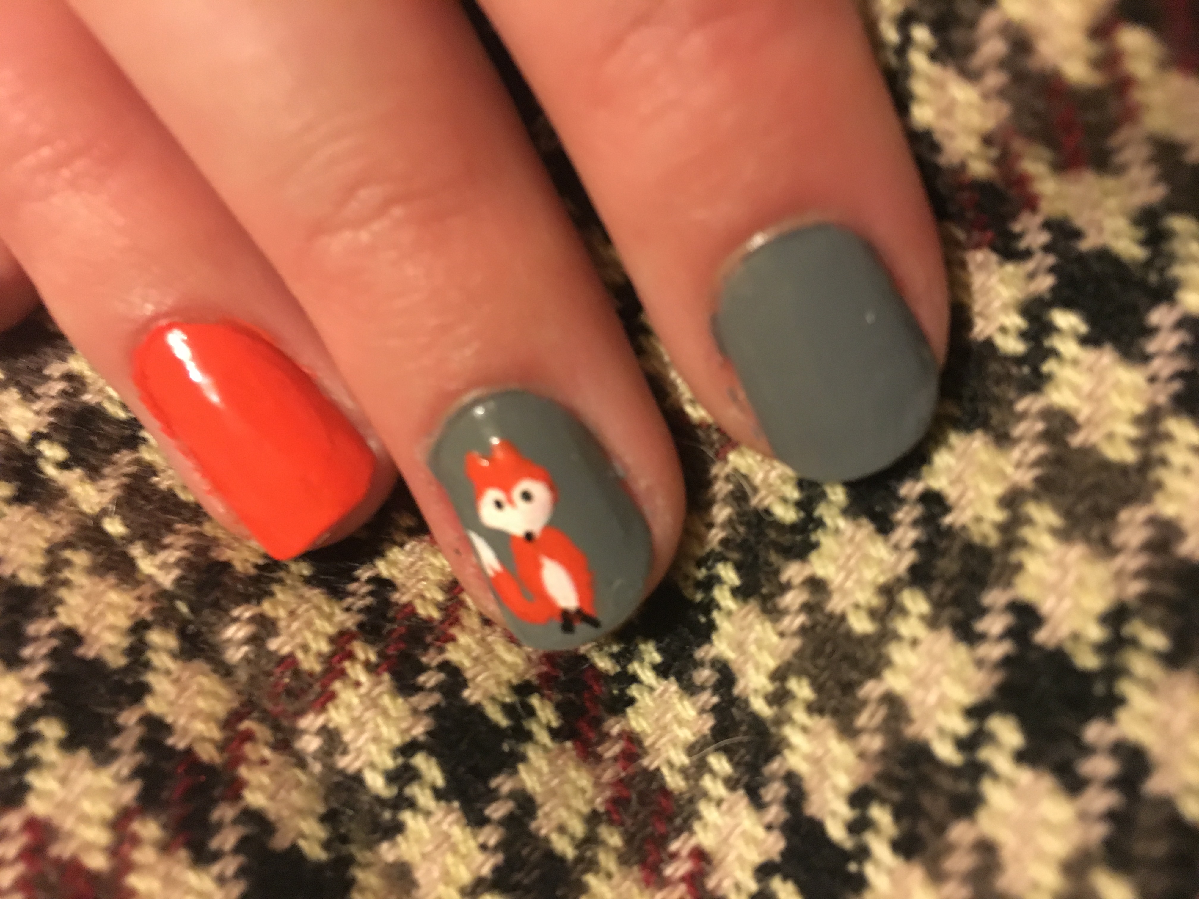 Looking foxy nail art with a feature nail